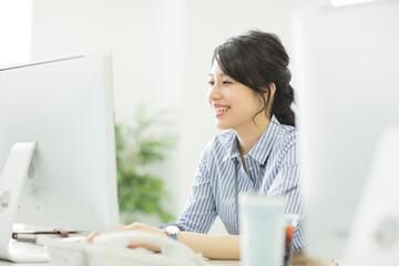 社会保険労務士法人アシストワンはとりの求人・転職情報