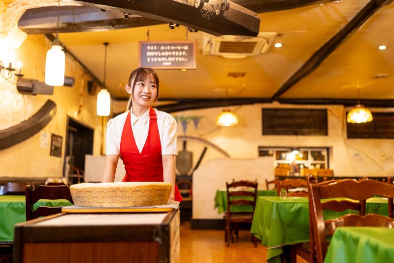 ステーキ・ハンバーグどんさん亭　新宿郷屋敷店(株式会社サンフード)のアルバイト・バイト求人情報-03