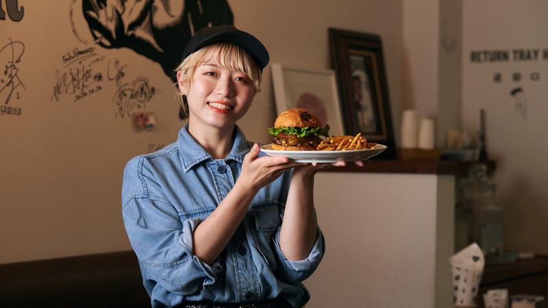 SHOGUN BURGER　新宿総本店のアルバイト・バイト求人情報-02