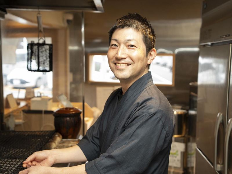 鶏料理　炭火焼　あらたのアルバイト・バイト求人情報-02
