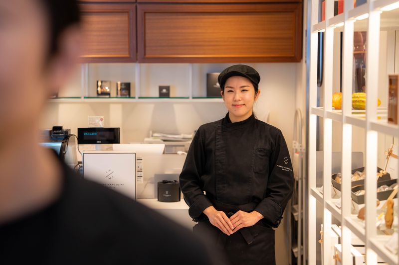 ピエールマルコリーニ コレド室町テラス店のアルバイト・バイト求人情報-05