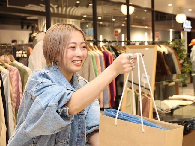 Ungrid 札幌PIVOT CROSS店のアルバイト・バイト求人情報-06