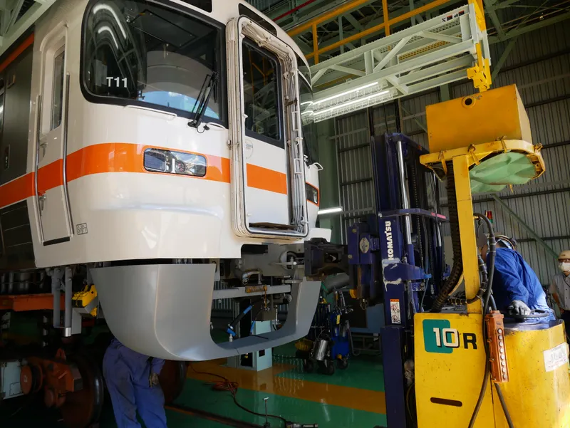 【名古屋工場】在来線車両メンテナンス職の整備現場を見学