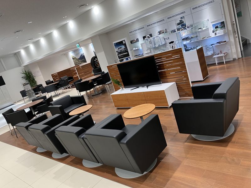 Toto BMW 西東京本社(株式会社モトーレン東都)のアルバイト・バイト求人情報-03