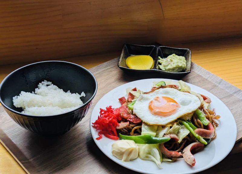 ワイン&カラオケ　ブノン御園店のアルバイト・バイト求人情報-02