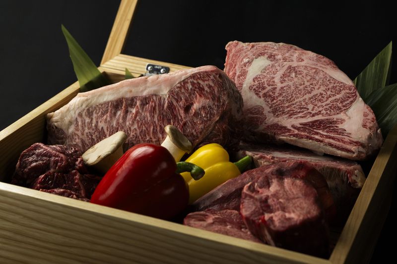 株式会社甲斐華/八重山石垣牛鉄板焼きくろうしのアルバイト・バイト求人情報-03