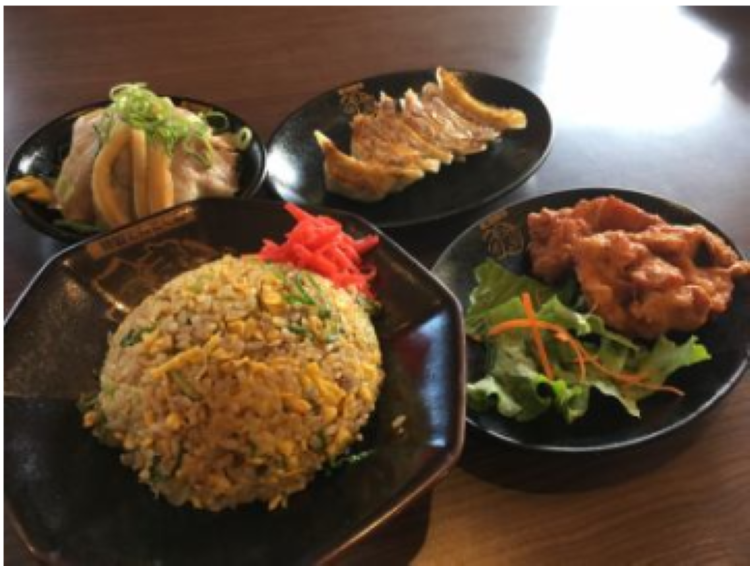 豚旨うま屋ラーメン　刈谷店のアルバイト・バイト求人情報-02