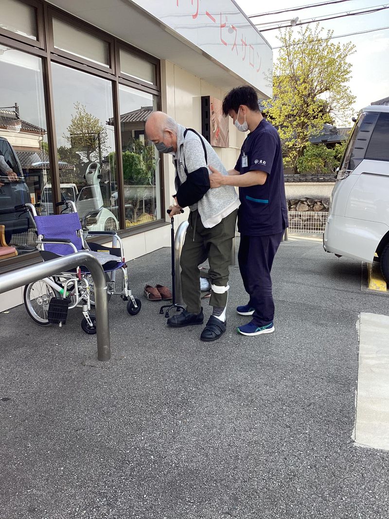 えむデイサービスサロンのアルバイト・バイト求人情報-03