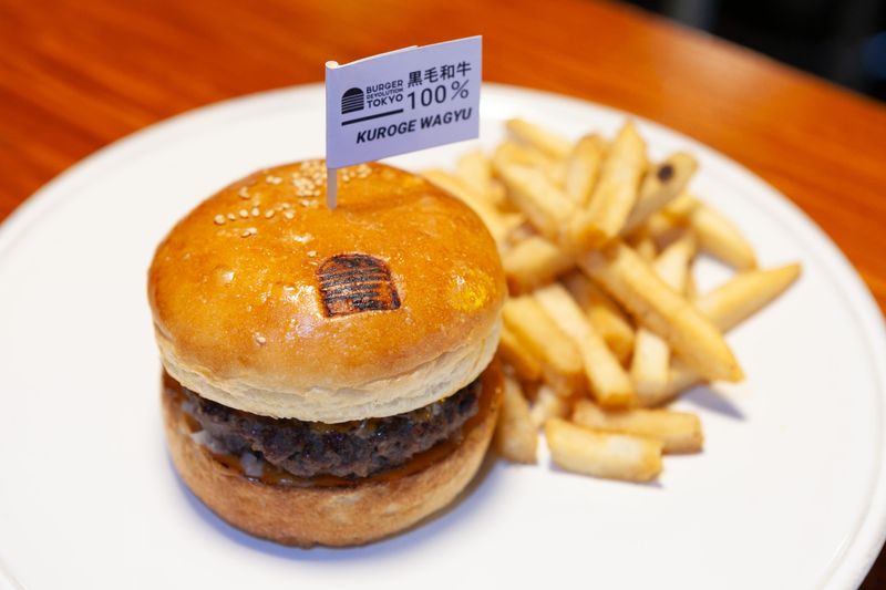 Burger Revolution Tokyo 六本木テラス店のアルバイト・バイト求人情報-04