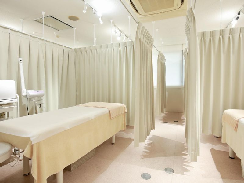 oliss名古屋店のアルバイト・バイト求人情報-05