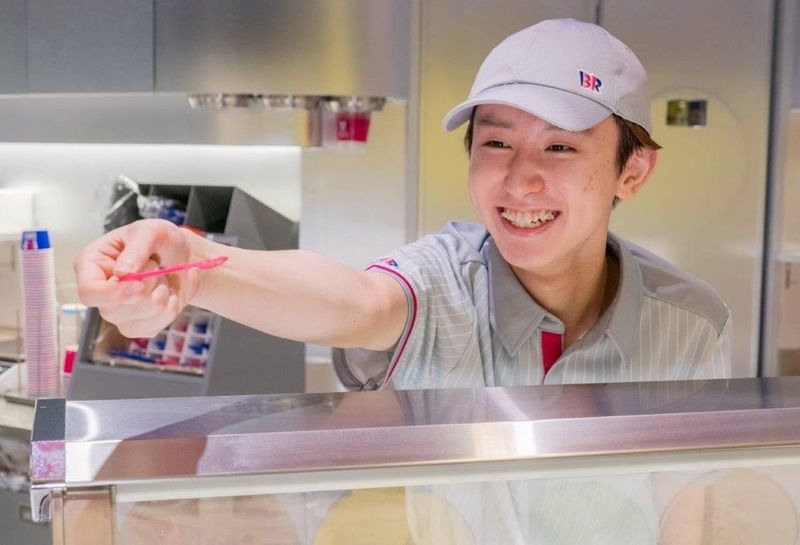 サーティワンアイスクリーム　巣鴨駅前店のアルバイト・バイト求人情報-04