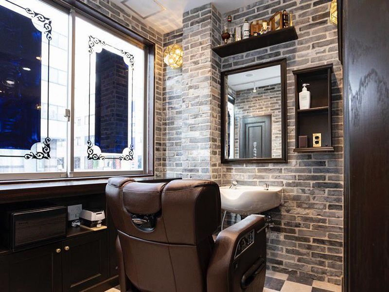 MillionBucks Barbershop 御徒町店のアルバイト・バイト求人情報-02