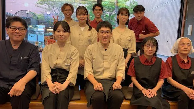 お食事処　もみじ楽々園店のアルバイト・バイト求人情報