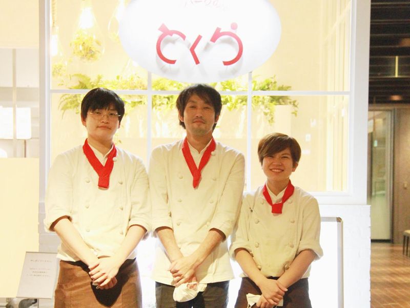 手づくりハンバーグの店とくら　京都三条店のアルバイト・バイト求人情報-03