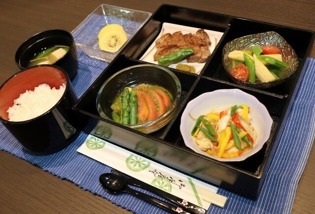 医療法人輝山会　輝山会記念病院のアルバイト・バイト求人情報-03