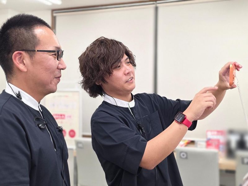 ドコモショップ小松島店(アイマックス株式会社)のアルバイト・バイト求人情報-02