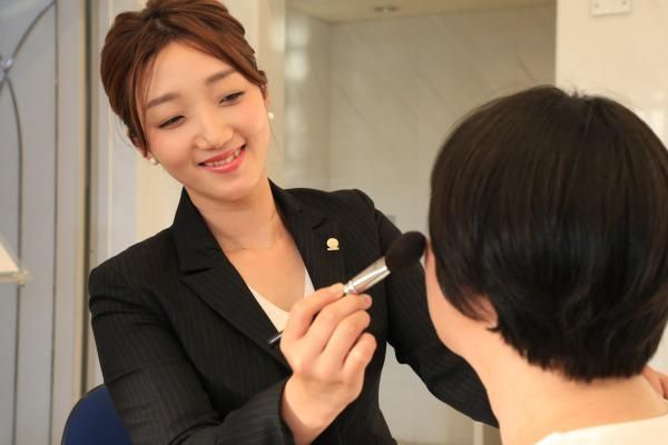 オッペン化粧品株式会社 香川支店の派遣求人情報