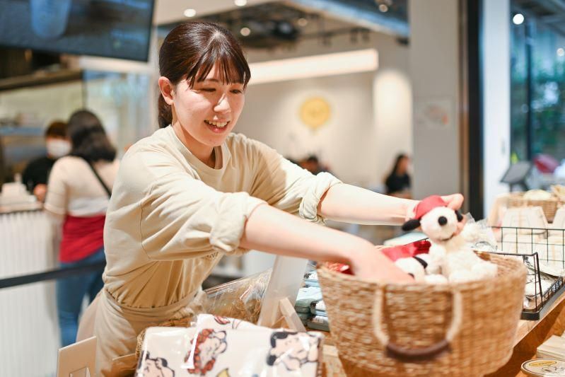 PEANUTS Cafe ポップアップショップのアルバイト・バイト求人情報-11