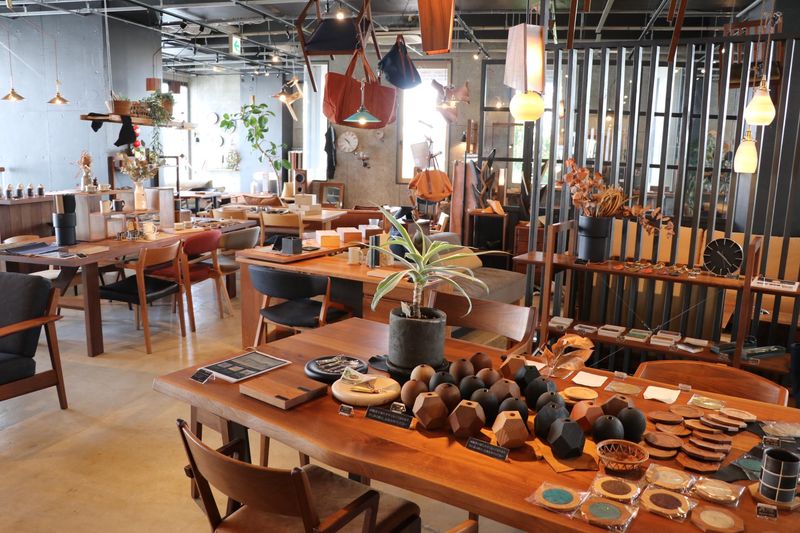 有限会社大和屋家具店 SOLID知多店のアルバイト・バイト求人情報-03
