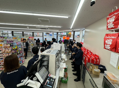 株式会社春日屋　ファミリーマート喜多見店のアルバイト・バイト求人情報-04