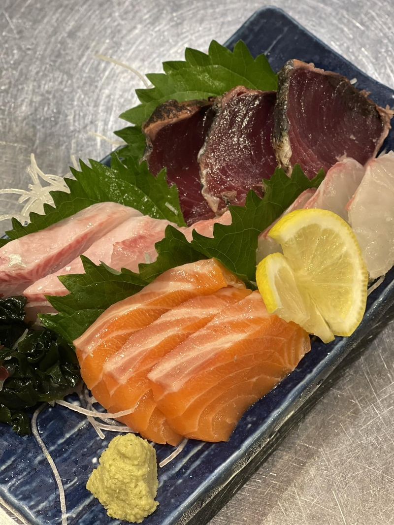 炭火串焼と旬鮮料理の店　しかまるのアルバイト・バイト求人情報-04