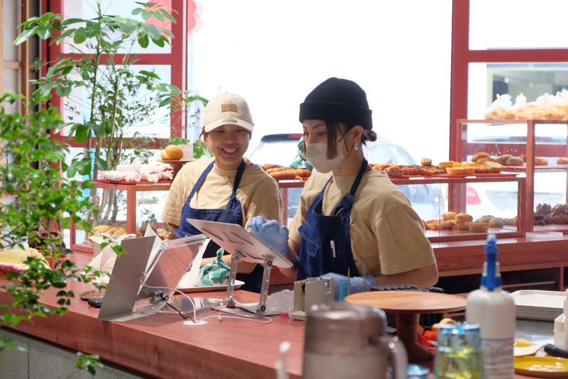 コンパニオンプランツ福岡店のアルバイト・バイト求人情報-02