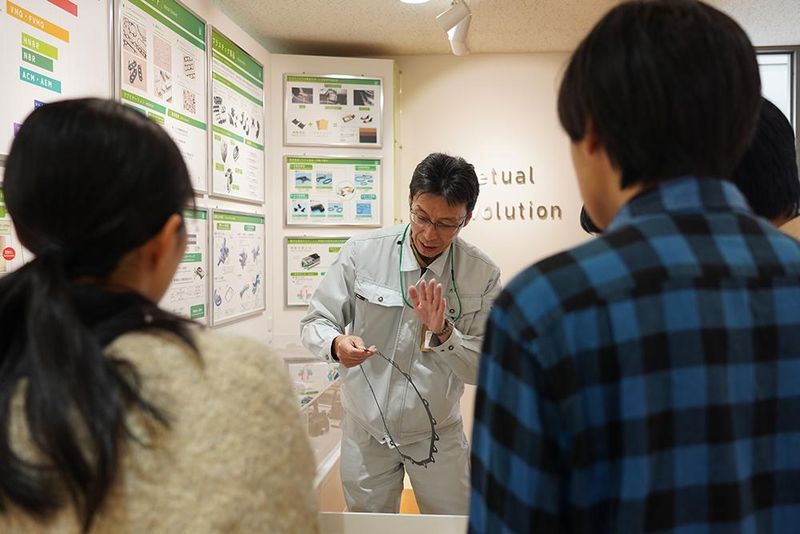 内山工業株式会社