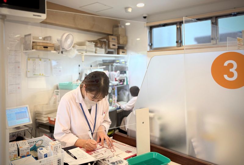 スマイル調剤薬局師勝店(株式会社スマイルメディカル)のアルバイト・バイト求人情報-04