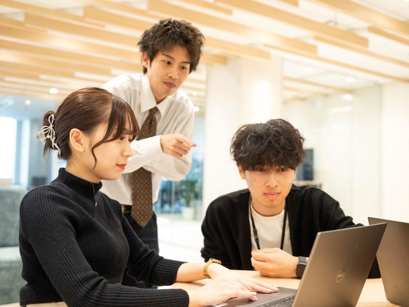 会社説明会+座談会(WEB/1.5h)