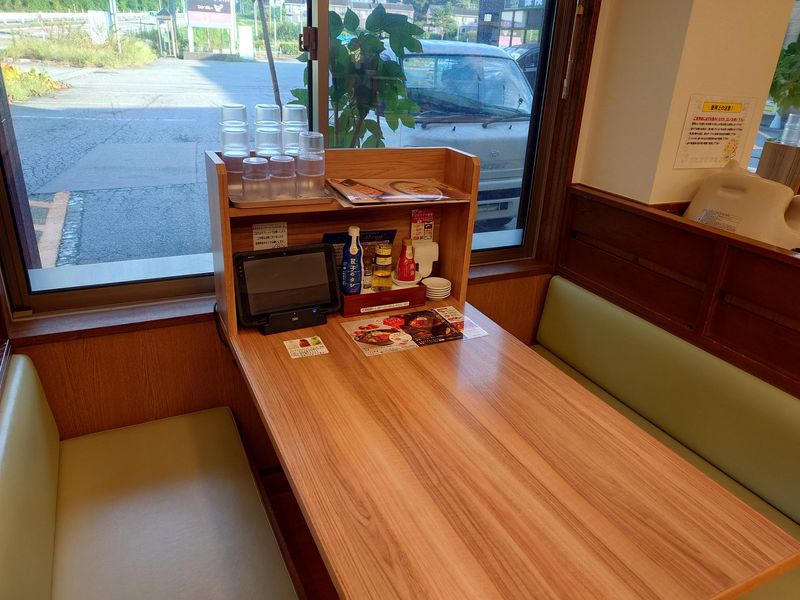 8番らーめん　氷見朝日丘店のアルバイト・バイト求人情報-05