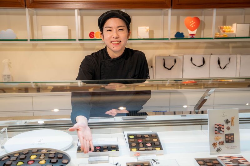 ピエールマルコリーニ コレド室町テラス店のアルバイト・バイト求人情報-02