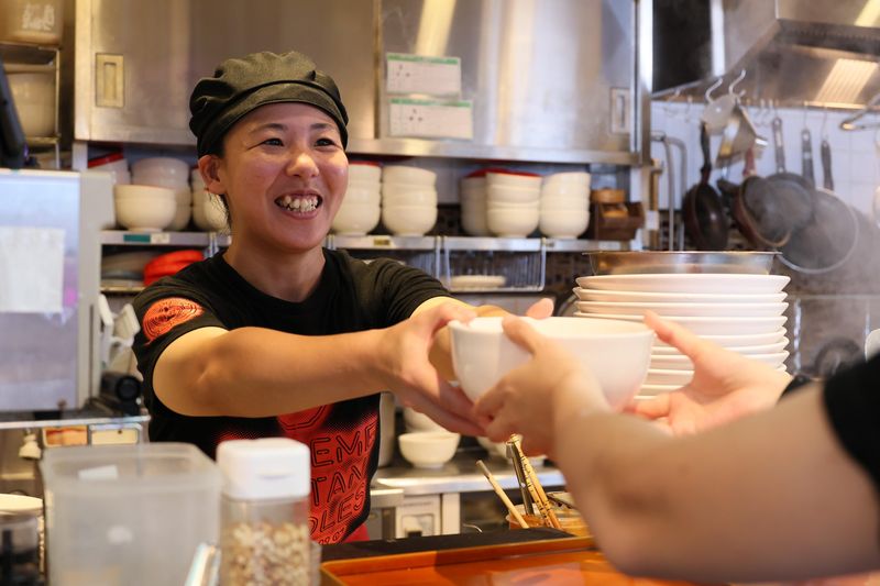 香家　シモキタエキウエ店のアルバイト・バイト求人情報-02