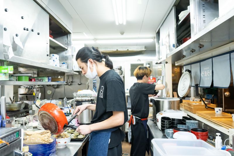 まうまう四ツ谷店の求人2