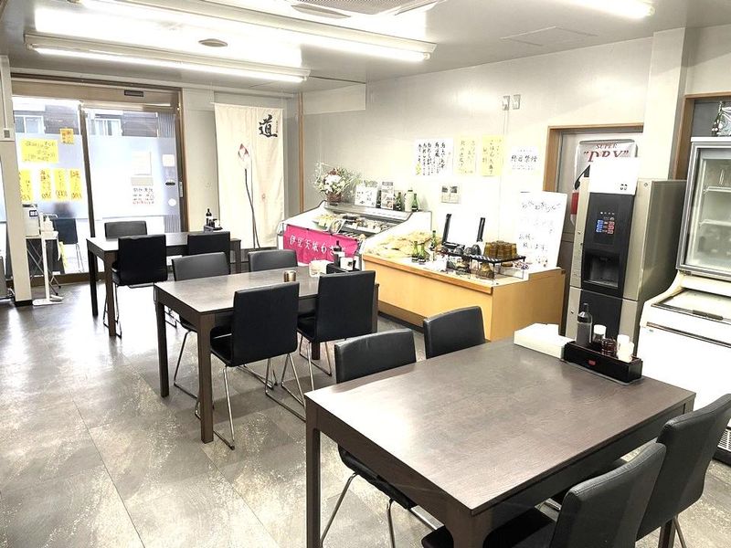鮮魚・惣菜・食事処　まるけいのアルバイト・バイト求人情報-02