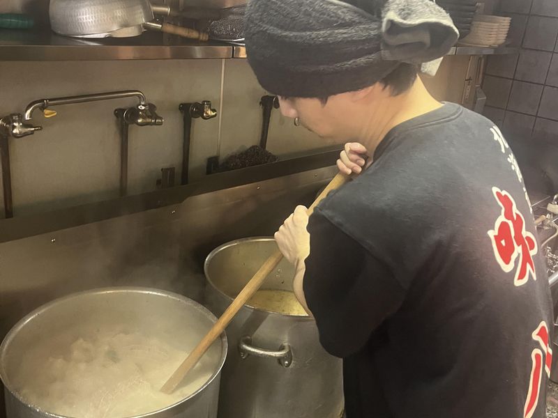 北海道らーめん 味八のアルバイト・バイト求人情報-05