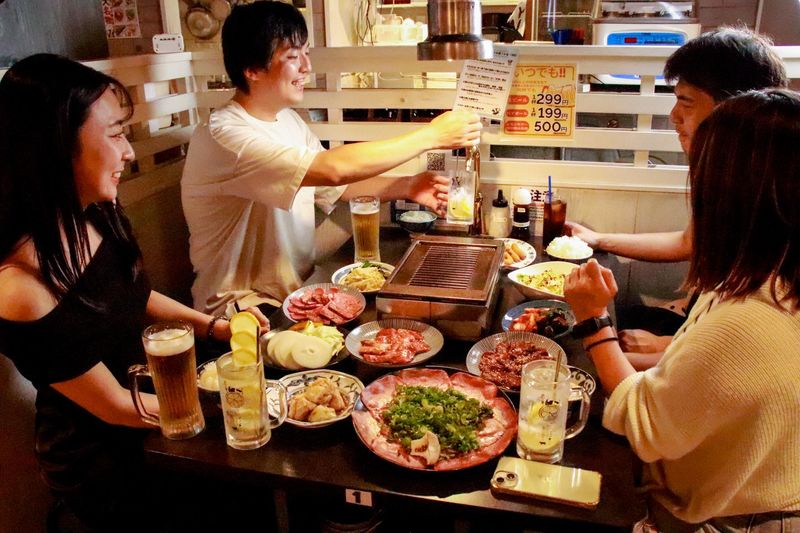 レモンサワー60分500円飲み放題手もみたれ焼肉牛の語りべのアルバイト・バイト求人情報-02