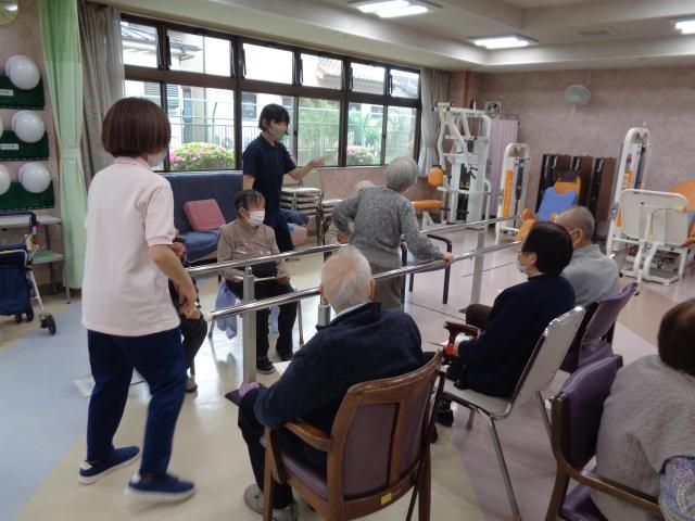 デイサービス介護スタッフのアルバイト・バイト求人情報-03