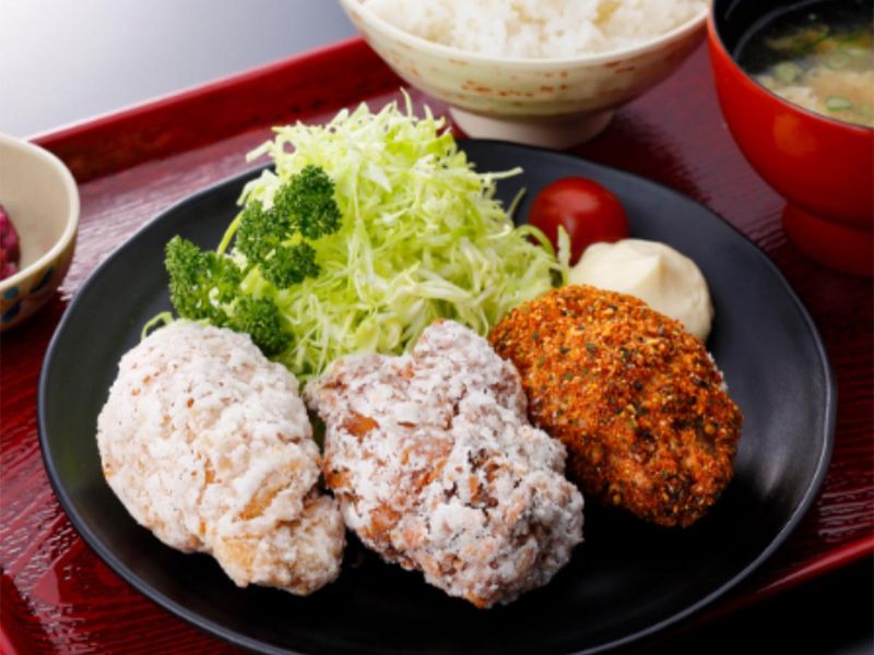 から揚げ親子丼香鶏　フードコートFKD宇都宮店のアルバイト・バイト求人情報-04