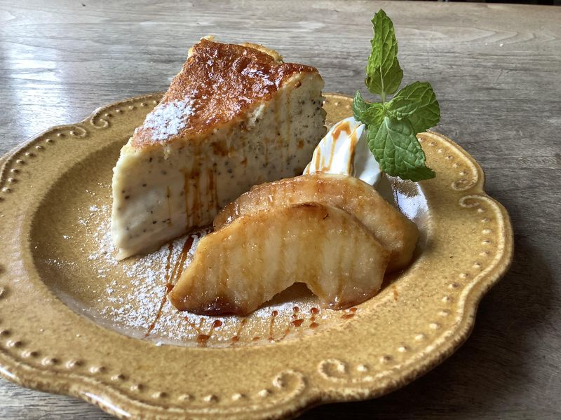 Cafe Dining alternative loungeのアルバイト・バイト求人情報-05