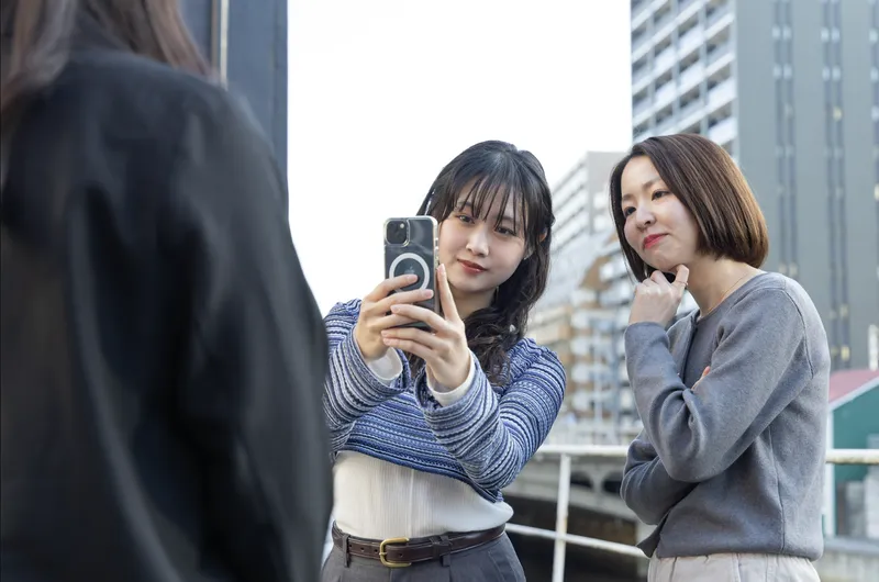 株式会社セニスル