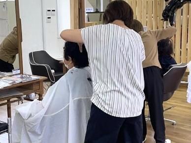 美容室ヘアーランド　立川栄町店のアルバイト・バイト求人情報-03