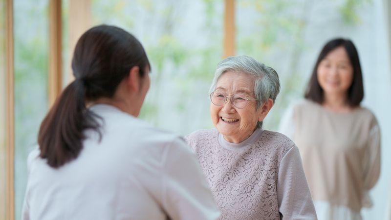 株式会社孫の手