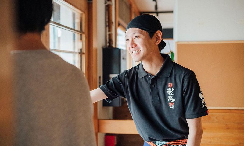 株式会社アースフード 廣島中華そば我馬 六甲道駅北店のアルバイト・バイト求人情報-03