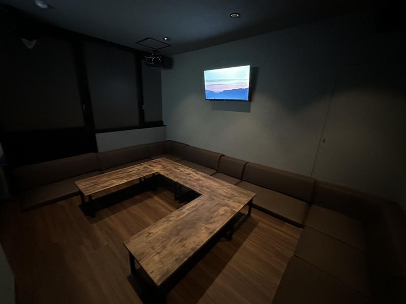 MUSIC　BAR　OVERのアルバイト・バイト求人情報-04
