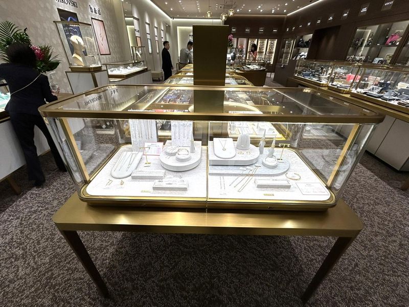 HAPPINESS　イオンモール名古屋茶屋店のアルバイト・バイト求人情報-04