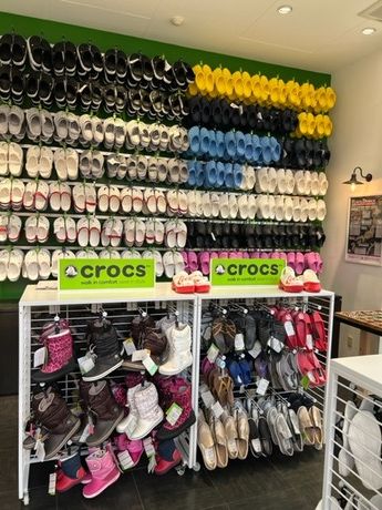 ザ・クルー　イオン那覇店の派遣求人情報