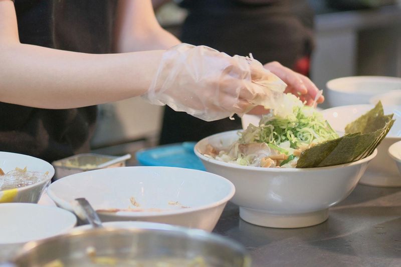 鶏白湯専門店つけ麺まるや 青森八戸根城店のアルバイト・バイト求人情報-02