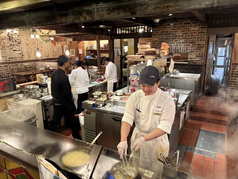 カフェ ラ・ボエム 銀座のアルバイト・バイト求人情報-08