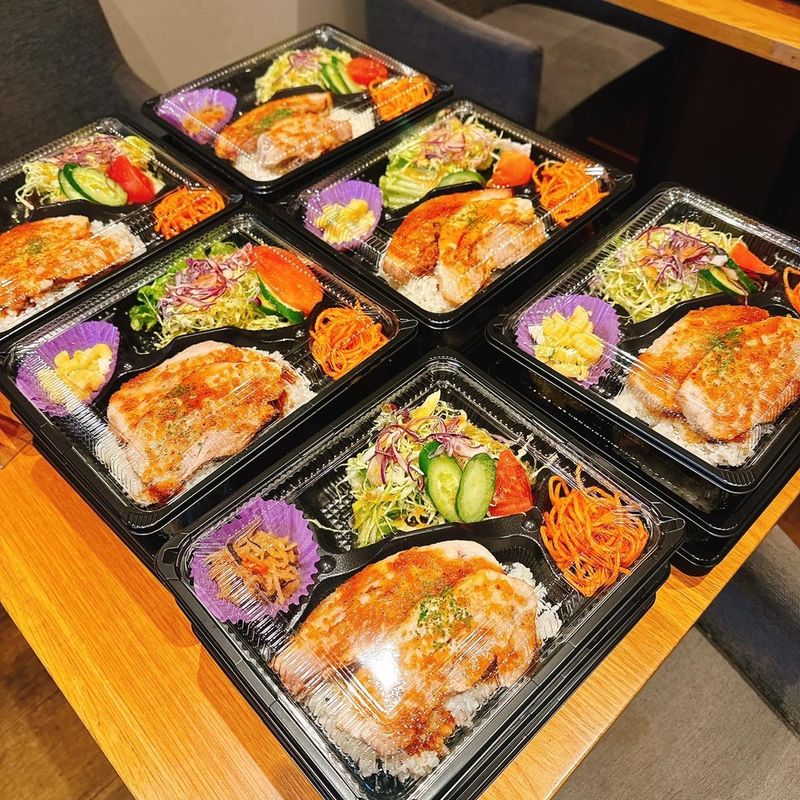 洋食屋ムッシュのアルバイト・バイト求人情報-04