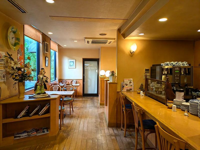 カフェレストラン　Degoichiのアルバイト・バイト求人情報-01